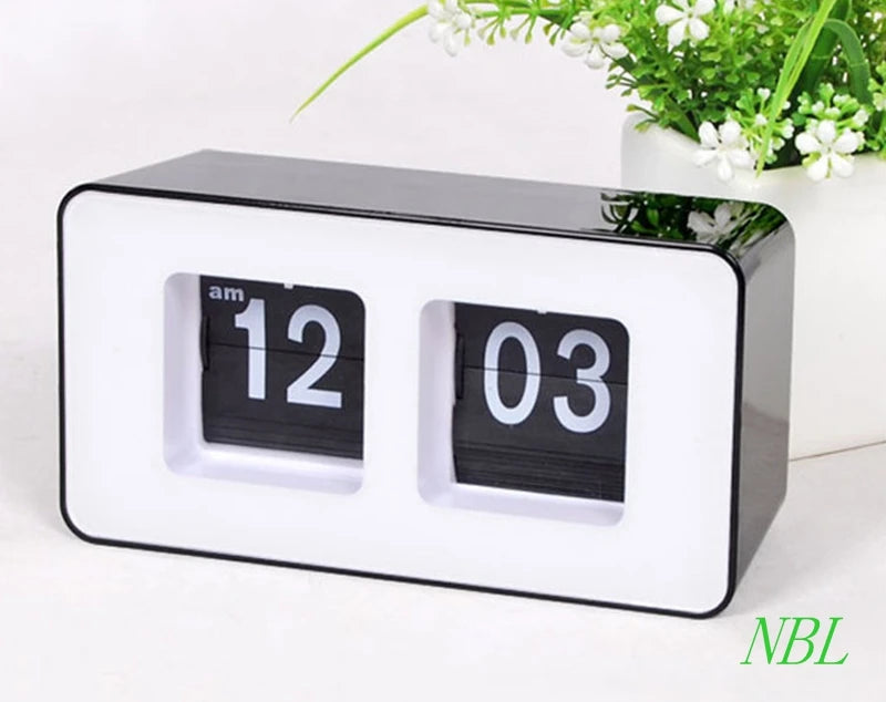 Desk Clock Classic